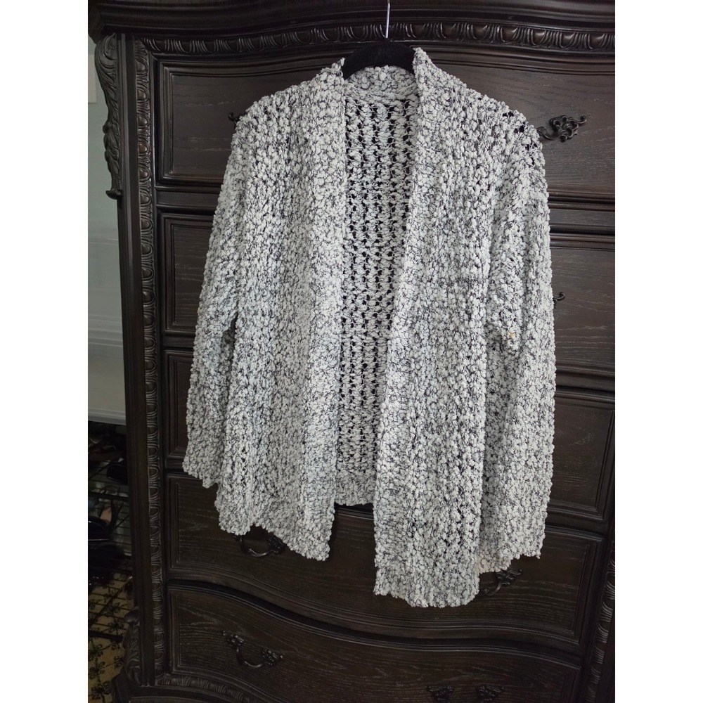 Black and White Popcorn Knit Open Front Cardigan Sweater Medium Marled Textured